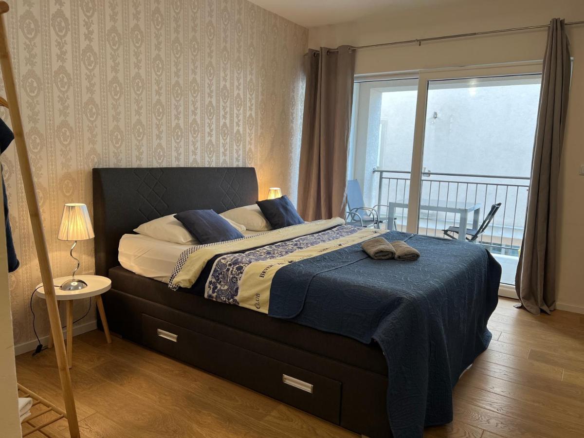 Studio Apartment Marina Mel Novi Vinodolski Buitenkant foto