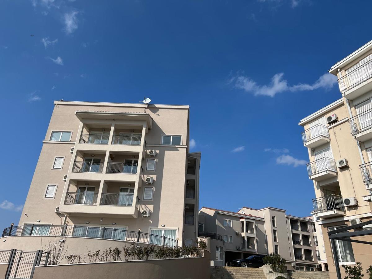 Studio Apartment Marina Mel Novi Vinodolski Buitenkant foto