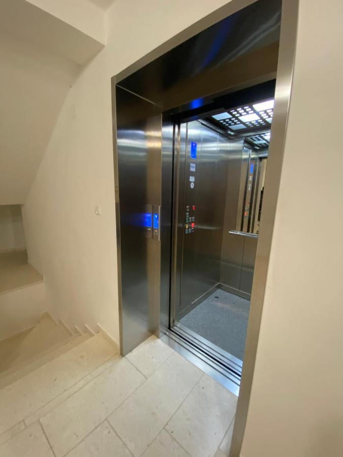Studio Apartment Marina Mel Novi Vinodolski Buitenkant foto